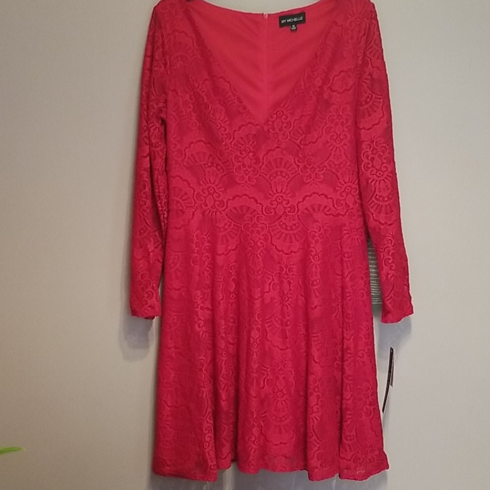 My Michelle red lace overlay dress - Picture 3 of 9